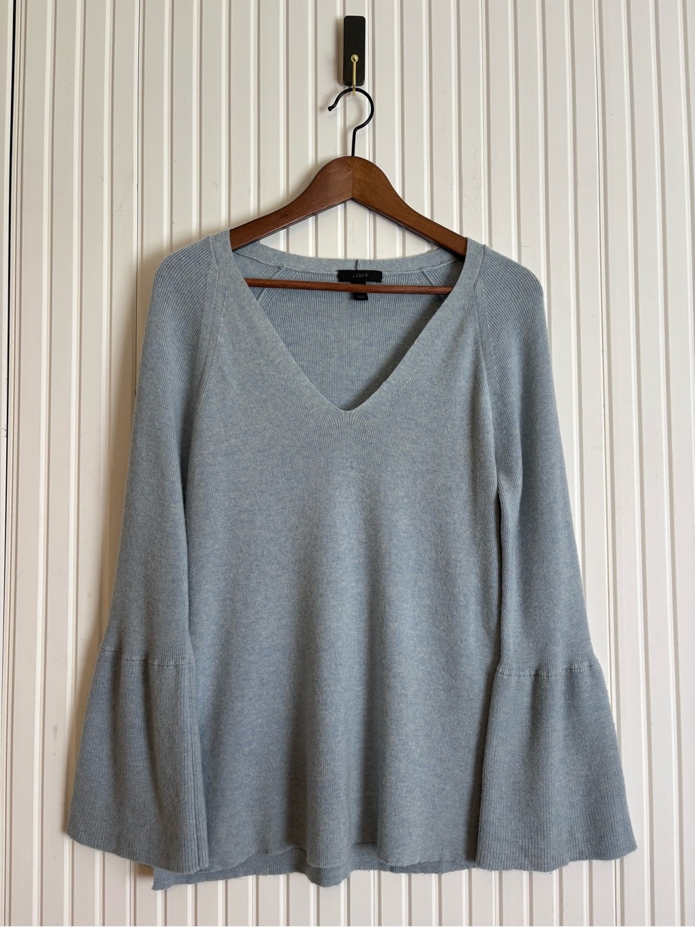 J Crew Wool Blend Sweater L Top Flare Sleeve Neutral Minimalist Feminine Winter